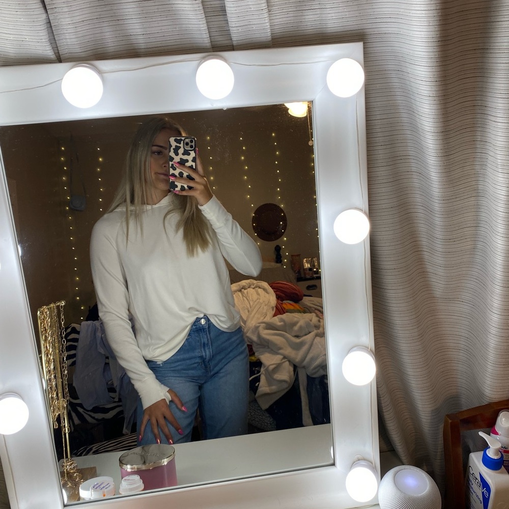 Athleta hoodie! Twist back, super soft & comfy